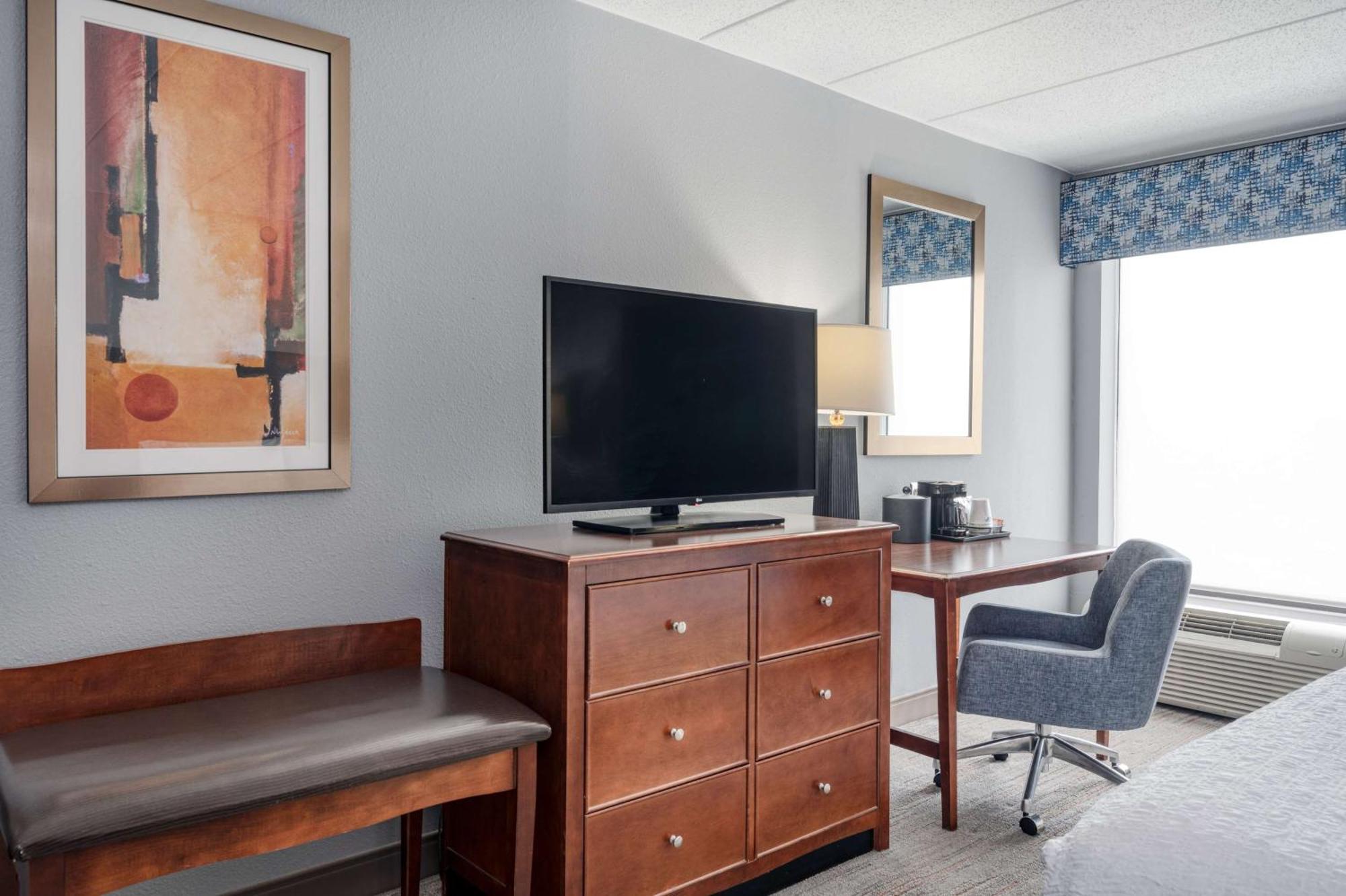 Hampton Inn Baltimore/White Marsh Exterior photo